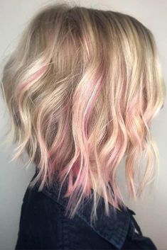 Bob With Pink Highlights, Curly Blonde Bob, Haircuts For Long Hair With Bangs, Inverted Bobs, Wavy And Curly Hair, Aline Bob, A Line Bob, Line Bob Haircut, Blonde Bob Haircut