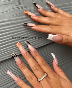 Sza Singer Nails, Nails On Black Women, Art Guide, Modern Nails, Basic Nails, Simple Acrylic Nails, Long Square Acrylic Nails