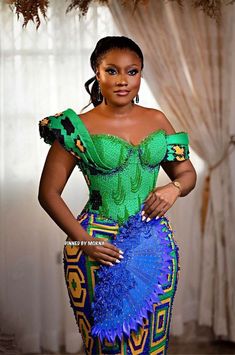 Kente Engagement Styles Ghana, Ghana Engagement Dresses, Kente Designs Ghana, Kente Dress Ghana Traditional Weddings, Ghana Fashion Kente, Ghana Wedding Dress, Pistis Ghana