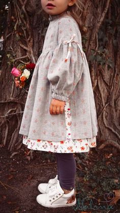 Girl Dress Patterns, Patterns Fashion, Kids Fashion Dress, Sewing Patterns For Kids, Pattern Blouse, Childrens Dress, Diy Blouse, Cottage Kitchen