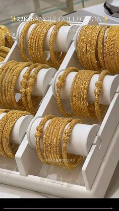 Fancy Gold Bangles Design, Unique Gold Jewelry Designs, Elegant Wedding Rings, Antique Necklaces Design, Gold Bangles For Women, Gold Bangle Set, Gold Jewellry, Eye Exercises, Modern Gold Jewelry