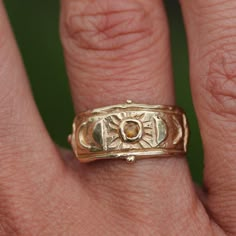 Hand-carved moon phase ring featuring a salt and pepper rose cut diamond. This ring can be made in 10k or 14k yellow gold. Ring Carving Ideas, Handmade Gold Rings, Ring Designs Aesthetic, Cool Gold Rings, Piercing Designs, Looking At The Moon, Goddess Ring, Inspired Drawings, Moon Phase Ring