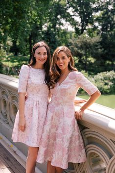 Gal Meets Glam Collection, Ladylike Style, Gal Meets Glam, Vestidos Vintage, Designs For Dresses, Look Chic, Girly Girl, Preppy Style, Feminine Style