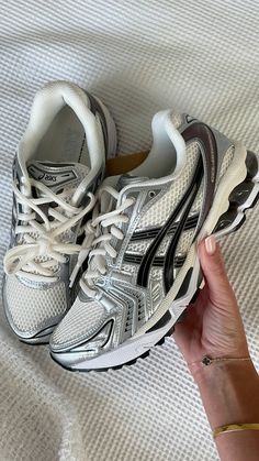 Cute Trainers, Asics Trainers, Pretty Sneakers, Shoes Asics, Pretty Shoes Sneakers, Asics Gel Kayano, Kicks Shoes, All Nike Shoes, Asics Sneakers