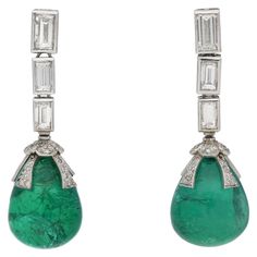 Jadeite Jewelry, Antique Emerald Ring, Emerald And Diamond Earrings, Emerald Cabochon, Emerald Diamond Earrings, Jewelry Emerald, Jewelry Knowledge, Extraordinary Jewelry, Vintage Drop Earrings