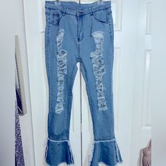 Stretch Denim Distressed Detailing Never Worn Blue Distressed Flare Jeans For Spring, Fitted Amazon Bottoms For Spring, Holy Jeans, Style Flare Jeans, Cream Cargo Pants, Dark Wash Flare Jeans, Black Flare Jeans, Abercrombie Jeans, Work Jeans