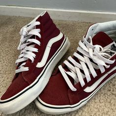 Worn Twice. Look Brand New Burgundy Vans Shoes Old Skool, 80's Clothes, Emo Shoes, 80’s Outfits, Maroon Vans, 80s Shoes, Van Color, 80s Outfit, Three Cats