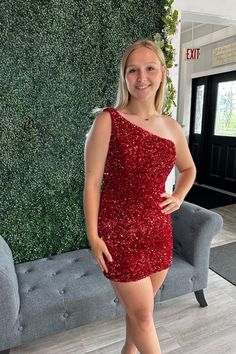 sparkle red sequin one shoulder tight mini dress homecoming dress homecoming 2023 #homecomingdress #homecoming2023 Red Hoco Dress Short, Hoco Dress Short, Mini Dress Homecoming, One Strap Dress, Red Hoco Dress, Short Princess Dress, One Shoulder Homecoming Dress, Red Hoco, One Strap Dresses