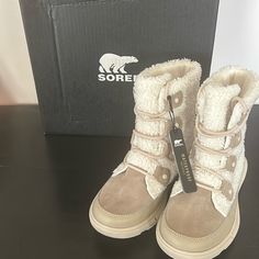 Sorel “Explorer Ii Joan Cozy” Waterproof, Insulated, Ancient Fossil/Sea Salt Size 6 Casual White Insulated Boots, White Casual Boots For Cold Weather, Casual White Boots For Cold Weather, White Casual Hiking Boots, Casual White Hiking Boots, Casual Cream Outdoor Boots, Sorel Explorer, Sorel Boots Womens, Sorel Boots