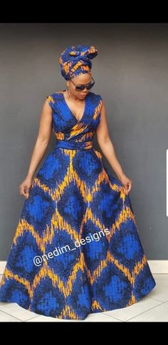 AFRICAN MAXI DRESSES @nedim_designs ☎️+27829652653 African Couture, African Outfits, Color Block Maxi Dress, Long Gowns, Nigerian Weddings, African Styles