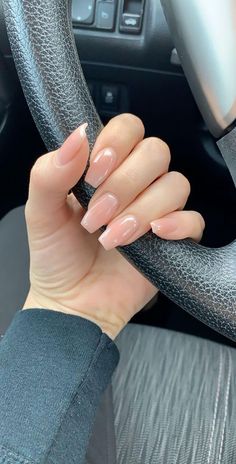 Neutral Nails Acrylic, Short Coffin Nails Designs, Natural Acrylic Nails, Milky Nails, Short Coffin Nails, Easy Nails, Her Nails, Makijaż Smokey Eye, Ballerina Nails