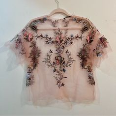 Zara Shortsleeve Loose Sheer Top With Bell Sleeve And Embroidery Details Size: Small Color: Sheer Pink Condition: Like New/Never Worn Specs: 19” Chest, 23” Length Lace Tops For Women Classy Pink, 2010 Fashion, Sheer Top, Pink Blouse, Embroidery Details, Sheer Fabrics, Sheer Blouse, Zara Tops, Blue Ocean