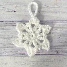 Crochet Snowflake Amigurumi, Simple Crochet Snowflake Pattern, Crochet Snow Flakes Pattern Free Easy, Quick Crochet Ornaments, Crochet Snowflake Ornaments, Snow Craft, Snowflake Ornaments Diy