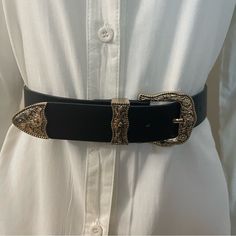 Black Pu Leather Gold Tone Buckle Skinny Belt Color: Black, Gold Tone Material: 100% Polyurethane Please Notice: White Shirt Is Not Included, Listing Is For The Belt Only. Warning: P65 (See Last Picture) All Measurements Are Approximate And Taken Laying Flat: Length: 42 Inches Length To Last Belt Hole: 38 1/2 Inches Height: 1 1/2 Inch Tags For Exposure: Skinny Belt Black Belt Western Location: Tote: #6 Black Leather Belt For Fall, Faux Leather Belts For Fall, Trendy Black Belt With Metal Pin Buckle, Elegant Black Faux Leather Belt, Black Belt For Fall Party, Black Belt For Party In Fall, Chic Black Belt For Fall, Belt Western, Western Accessories