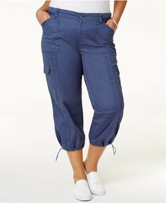 Outfit Ideas Cargo, Outfit Ideas Cargo Pants, Cargo Pants Plus Size, Plus Size Cargo, Capri Cargo Pants, Plus Size Tips, Plus Size Fashion Tips, Cropped Cargo Pants, Plus Size Cargo Pants