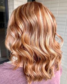 Ginger Hair With Blonde, Ginger Hair With Blonde Highlights, Blonde Hair With Copper Lowlights, Natural Strawberry Blonde Hair, Dark Strawberry Blonde Hair, Reddish Blonde Hair, 2024 Hair Trends For Women, 2024 Hair Trends