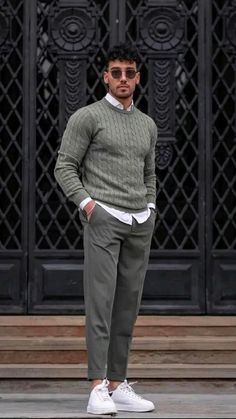 Discover timeless and sophisticated Office Old Money Fashion For Men. Get inspired by 20+ influencer-approved looks to elevate your style in 2024. Office Outfit Men, Office Old Money, Old Money Fashion, Mens Work Outfits, Old Money Outfits, Mens Smart Casual Outfits, Smart Casual Menswear, Mens Business Casual Outfits, Money Fashion