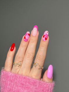 #nails #nailart #pinknails #rednails #flowernails #hearts #flowers #valentinesdaynails #frenchtip #jewelry February Nails Ideas, Vday Nails, Harry Styles Nails, February Nails, Nails 2024, Fire Nails, Funky Nails, Floral Nails, Nail Arts