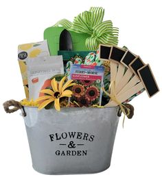 Gardening gift basket - Sun Valley Baskets & Gifts Gardening Kit Gift, Homemade Christmas Gift Baskets, Honey Roasted Cashews, Gardening Gift Basket, Gardening Gloves Women, Gardening Gift Set, Books Pictures, Raffle Basket