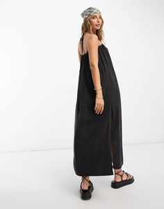 Dresses by ASOS DESIGN Do get caught wearing it twice Halterneck style Button details Side slits Regular fit Black Sundress, Quality Clothing, Sundress, Smocking, Black Fashion, Asos, Fabric, How To Wear, Dresses