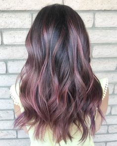 Butter Balayage, Rose Gold Hair Brunette, Gold Hair Dye, Rose Gold Hair Dye, Gold Balayage, Pink Eyeliner, Lilac Hair, Brown Hair Balayage