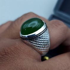 Йеменское кольцо aqeeq Зеленый aqeeq aqeeq кольцо серебро - Etsy Узбекистан Formal Silver Jade Ring, Silver Jade Gemstone Rings, Jade Gemstone Silver Rings, Silver Jade Rings For Formal Occasions, Traditional Green Sterling Silver Rings, Traditional Silver Agate Ring, Luxury Silver Jade Ring, Luxury Silver Jade Round Ring, Silver Jade Ring