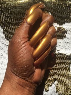 Formal Acrylic Nails, Prom Gold Nails, Cute Basic Nail Designs, Short Nail Designs Gold, Cute Grad Nails, Basic Christmas Nails Acrylic, Brown Nails Design Almond, Ugly Nails Acrylic, Short Gold Nail Designs