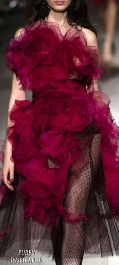 Marchesa Spring, 2018 Fashion, Mode Inspo, Marchesa, Looks Style, Fancy Dresses, Fashion Week Spring, Couture Fashion