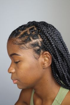 Protective Hairstyle Criss Cross Rubber-Band Braids Rubberband Knotless Braids, Rubber Band Knotless Braids, Knotless Braids With Heart, Knotless Braids Natural Hair, Braids With Heart, Tiktok Hairstyle, Braids Natural Hair