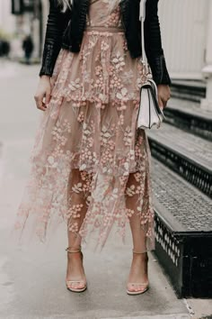 Embellished Midi Dress, Paris Mode, Elegante Casual, Mode Inspiration, Fashion Mode, Edgy Fashion, Get Dressed, Boho Dress, Pretty Outfits