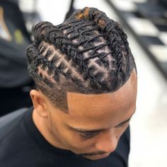 Lox Styles, Dyke Hair, Short Dread Styles, Loc Ideas, Dreadlocks Men