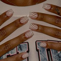 Casual Acrylic Nails, Almond Long Nails, Acrylic Nails Ideas, Short Nails Art, Work Nails, Short Square Acrylic Nails, Acrylic Nails Coffin Pink, Striped Nails, Unique Acrylic Nails