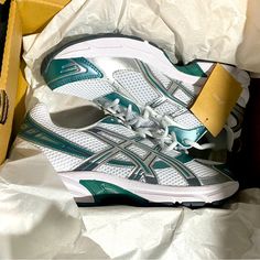 Brand New With Box Size 11 Gel 1130 Asics 1130, Fye Shoes, Neptune Color, Asics Gel 1130, Asics Wrestling Shoes, Shoe Plug, Cute Chill Outfits, Asics Trainers, Relationship Pics