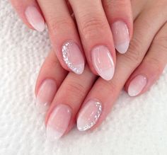 Bridal Nails Rhinestones, Natural Nails With Rhinestones, Natural Gel Nails Ideas, Romantic Nail Art, At Home Nail Art, Nail Art Designs 2023, Brush Techniques, Home Nail Art, Nail Art Acrylic