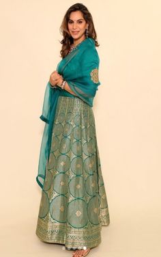 Raw Mango Lehenga, Upasana Konidela, Teal Blue Lehenga, Upasana Kamineni, Lehenga Silk, Easy Hairdos, Raw Mango, Work Lehenga, Blue Lehenga