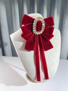 This price is for a brooch only, others are not included. SizeFree SizeLength20Width12 Elegant Red Brooches As Gifts, Elegant Red Brooches For Gifts, Elegant Red Jewelry With Bow, Formal Christmas Brooch Jewelry, Elegant Christmas Brooch Jewelry, Elegant Christmas Jewelry With Brooch, Red Brooch For Valentine's Day Party, Elegant Red Brooch Pins, Elegant Brooch For Valentine's Day