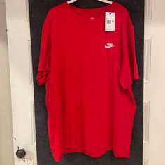 Nike Mens T-Shirt -New With Tags, Never Worn, Excellent Condition! -Measurements: About 26 Inches Pit To Pit, About 29 Inches In Length -100% Cotton Cheap Nike T-shirt For Gym, Nike Red Graphic Tee Top, Nike Air Shirt, Oversized Nike Cotton T-shirt, Nike T Shirts Boys, Cheap Red Nike T-shirt, Tennessee Shirt, Red Sox Shirt, Shirts Nike