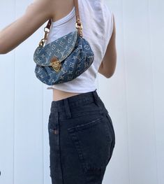 Louis Vuitton Pleaty Denim, Louis Vuitton Bag Aesthetic, Louis Vuitton Denim Bag, Vuitton Bag Outfit, Vintage Lv Bag, Dior Nike, Lv Monogram Bag, Louis Vuitton Jeans, Louis Vuitton Bag Outfit