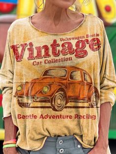 Volkswagen Beetle Vintage, Future Of Fashion, Vintage Volkswagen, Car Poster, Art Shirt, Car Posters, Find Your Style, Art Shirts, Casual Fit