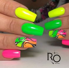 Bright Spring Nails Neon Colors, Bright Nail Ideas Neon, California Nails, Summer Nails Designs, Summer Nails 2023, Bright Nail Art, Abstract Nails, Hippie Nails