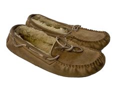 UGG Dakota Women Moccasin Slippers Gray Pewter # 5612 Size 8 US. Condition is "Pre-owned". Shipped with USPS Priority Mail. Vintage Slippers, Formal Brown Slip-on Moccasins, Brown Slip-on Plain Toe Moccasins, Brown Almond Toe Slip-on Moccasins, Brown Slip-on Moccasins With Round Toe, Brown Non-slip Round Toe Moccasins, Ugg Dakota, Moccasins Slippers, Light Brown