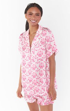 Beautiful blooms and silhouettes inspired by Parisian chic, the ultimate spring collection has arrived! We're thrilled to have partnered with Megan Pinckney Rutherford of @ShadesofPinck for another collection full of classic glamour. Brunch with your besties or a night full of laughs, we can't get enough of these timel Elegant Summer Sleepwear With Floral Print, Chic Short Sleeve Spring Sleepwear, Elegant Relaxed Fit Sleepwear For Spring, Chic Pink Sleepwear For Spring, Elegant Fitted Short Sleeve Sleepwear, Floral Pajama Set, Classic Glamour, Parisian Chic, Beautiful Blooms