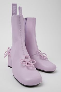 Twins Purple Formal Shoes for Women - Spring/Summer collection - Camper USA Character Inventory, Purple Ankle Boots, Purple Boots, Camper Shoes, Ankle Boots For Women, Ballerina Shoes Flats, Shoes Heels Wedges, Spring Summer Collection, Leather Boots Women