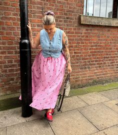 Breezy ootd from a gal who should have ironed her waistcoat x skirt gifted - @varietyhour_ 💗 Big Girl Fashion, Dream Wardrobe, Plus Size Outfits, Girl Fashion, Ootd, Summer Outfits, Plus Size, Fashion Inspo, Outfit Inspo