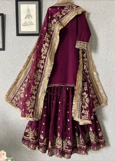 How To Style Gharara, Garara Ideas For Wedding, Pakistani Suit Designs Party Wear, Pakistani Garara Dresses, Elegant Pakistani Dresses, Gharara Suits Party Wear, Mehndi Outfit Ideas, Gharara Designs Pakistani Bridal, Traditional Gharara