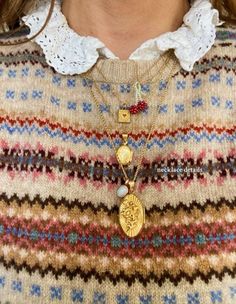 Maximalist Jewelry, Maximalist Aesthetic, Layered Necklace, Jewelry Inspo, Colourful Outfits, New Wardrobe, Look Cool, Cute Jewelry, Layered Necklaces