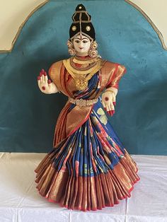 Poonal Decoration, Pooja Decoration, Ganapati Decoration, Housewarming Decorations, Kids Poems, Draping Fashion, Goddess Decor, School Craft