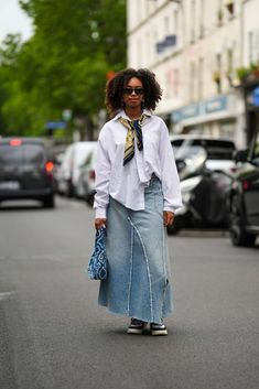 Denim Trends Fall Winter 2023: 10 Styles To Transform A Basic Look – StyleCaster Denim 2024, Big Pant, White Linen Blouse, Chunky Oversized Sweater, Jean Skirts, Fashion Newsletter, Balloon Pants, Outfit Formulas