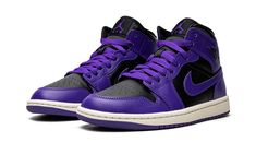 Purple Nike Shoes, Jordan 1 Mid Black, Air Jordan 1 Mid Black, Nike Shoes Women Fashion, Black Jordans, Jordan Shoes Retro, All Nike Shoes, Purple Nikes, Purple Sneakers