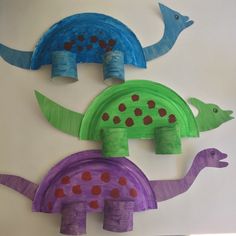 paper plates made to look like dinosaurs and turtles